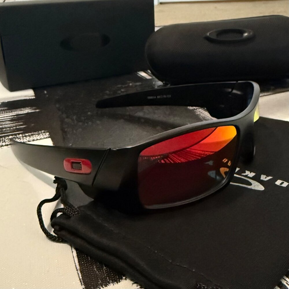 Oakley Gascan Reflective Red Sunglasses - Picture 3 of 6